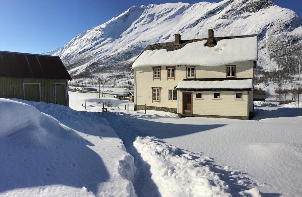 Overvoll Farm Stranda  Exteriér fotografie